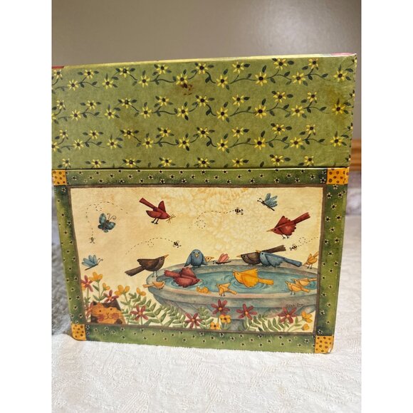 Bob’s Boxes “Birds of a Feather” Garden-Themed Wooden Storage Box With Lid - Picture 6 of 16